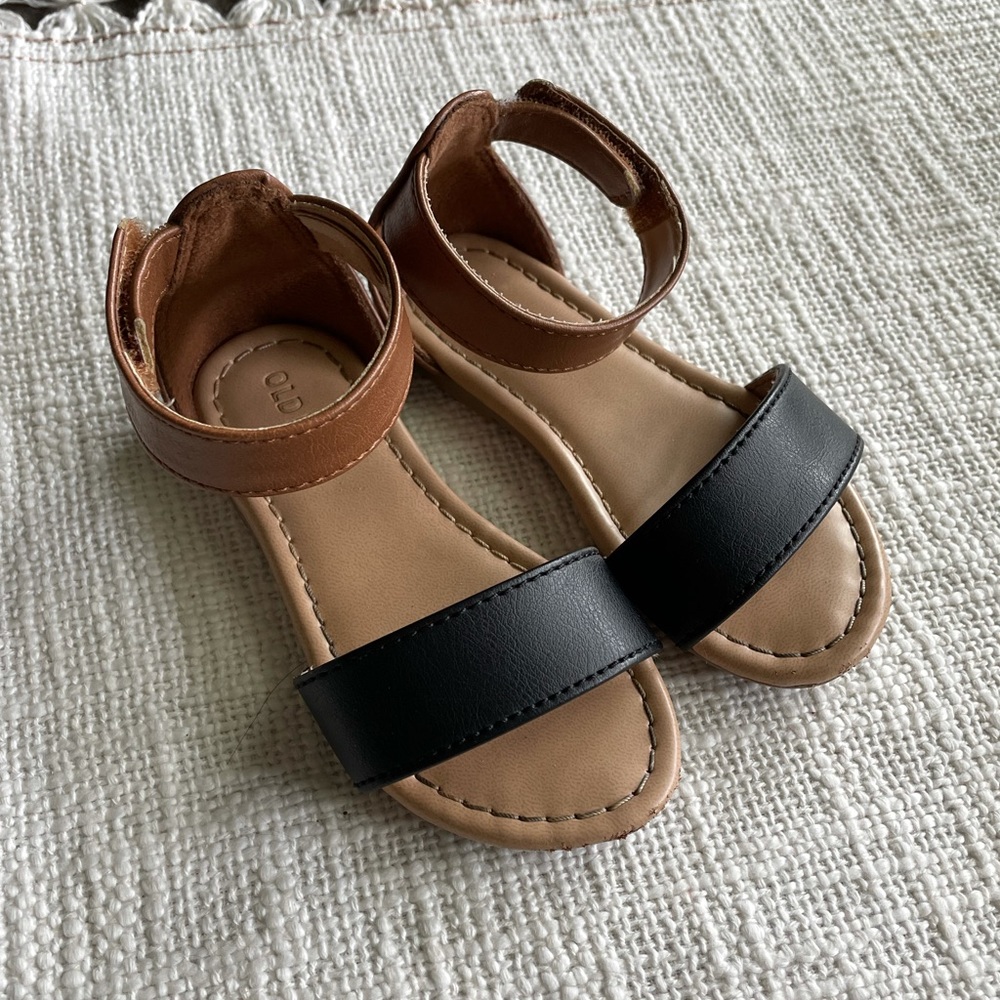 Brown and Black Strapped Sandals